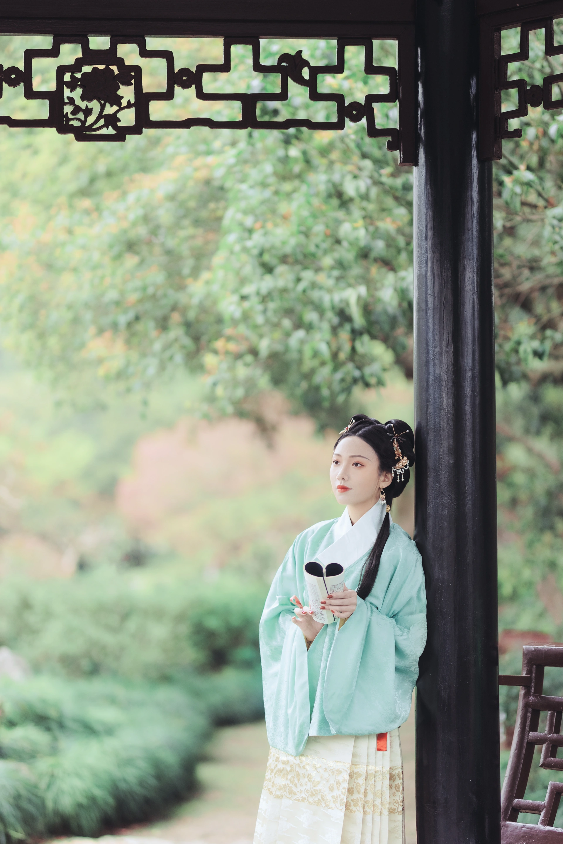 [YITUYU艺图语]2022.01.12 海棠依旧 Joyceee 2